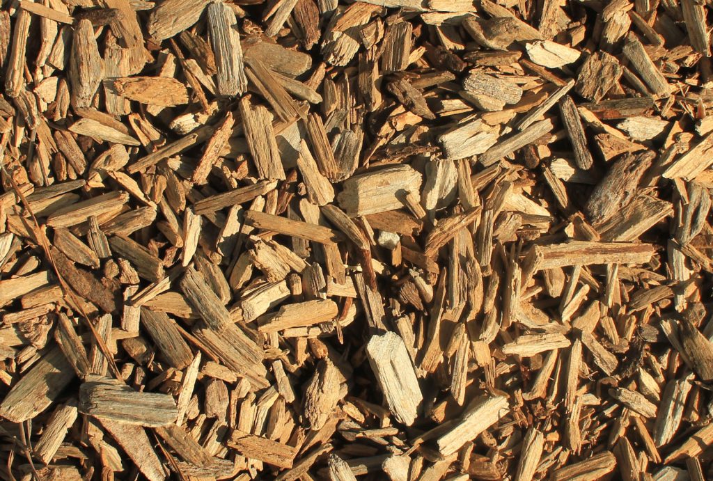 light brown wood chips